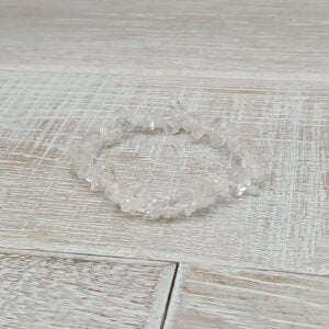 Clear quartz chip bracelet